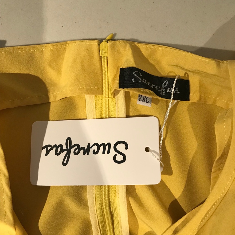 Yellow Dress - Picture 6 of 7